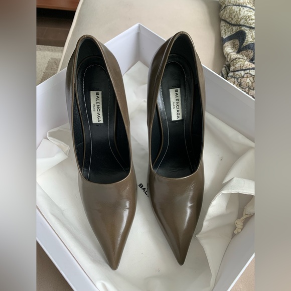 BALENCIAGA Pumps In GREEN - Picture 4 of 9